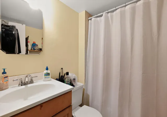 14th image of 111 Royal Park Dr #4a, Oakland Park, FL 33309 | MLS# R11132878