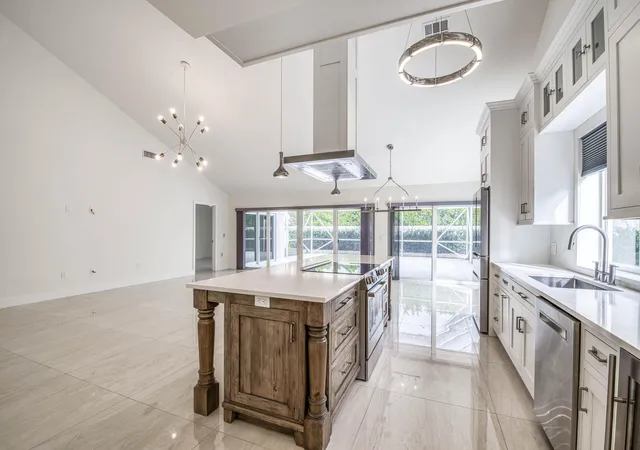5th image of 181 Cape Pointe Cir, Jupiter, FL 33477 | MLS# R11133271