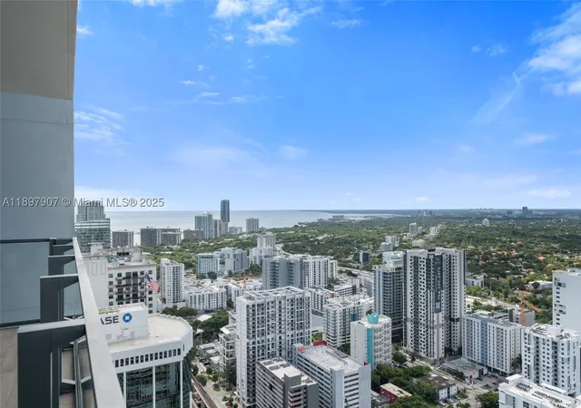 Condo for sale at 88 Sw 7Th St #3910, Miami, FL 33130 | MLS# A11897907 | Listing updated on 2026-07-29