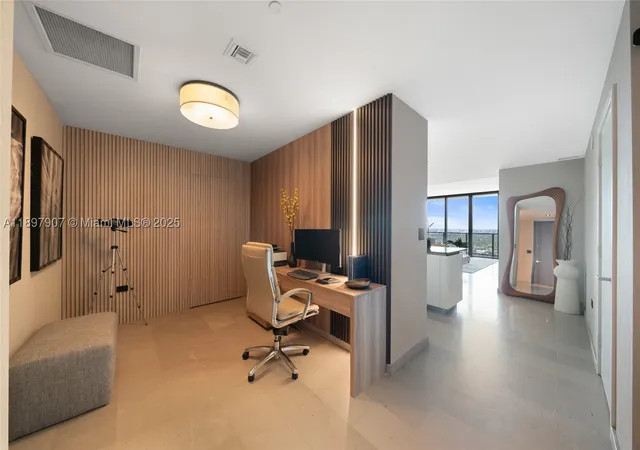 Photo 3 of Condo for sale at 88 Sw 7Th St #3910, Miami, FL 33130 | MLS# A11897907 | Listing updated on 2026-07-29
