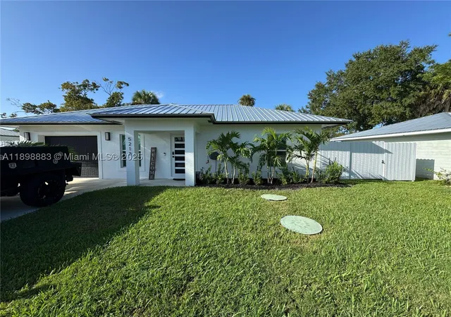 1st image of 5218 Se, Okeechobee, FL 34974 | MLS# A11898883