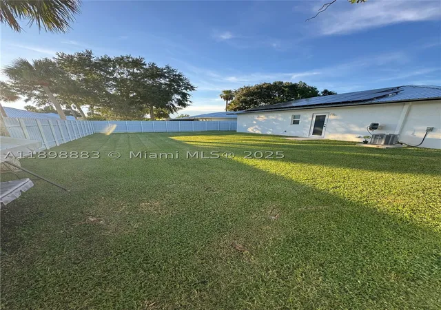 5th image of 5218 Se, Okeechobee, FL 34974 | MLS# A11898883