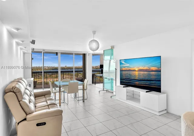 Homes for sale in West Palm Beach, FL | 2425 Presidential Way #2003, West Palm Beach, FL 33401 | MLS# A11899076