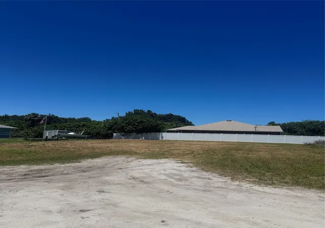 Homes for sale in Vero Beach, FL | 8565 90th Ave, Vero Beach, FL 32967 | MLS# F10532553