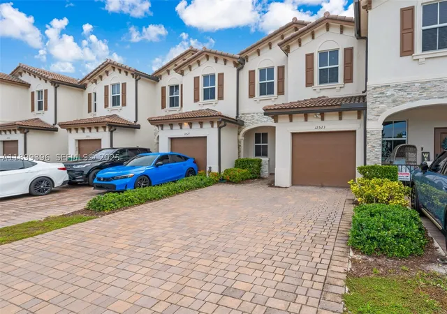 Photo 3 of Townhouse for sale at 12523 Nw 24Th Ave, Miami, FL 33167 | MLS# A11899396 | Listing updated on 2026-10-08
