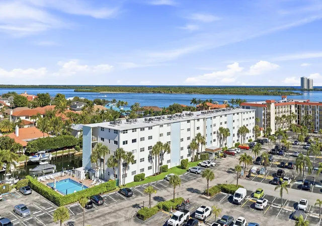 1st image of 109 Paradise Harbour Blvd #415, North Palm Beach, FL 33408 | MLS# R11134186
