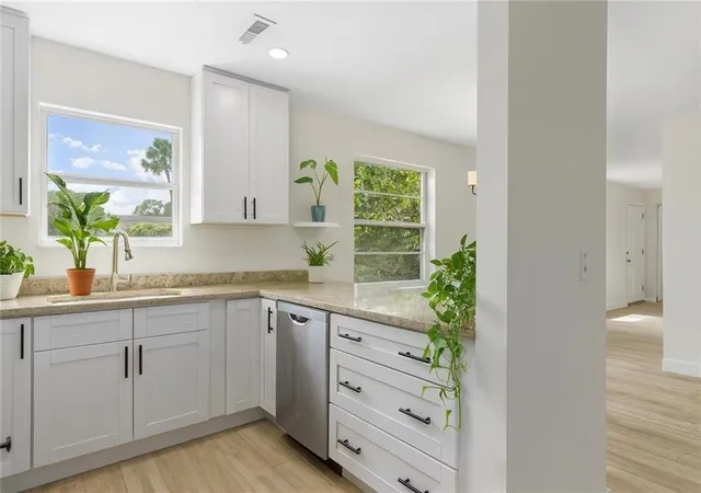 Homes for sale in Vero Beach, FL | 38 Vista Gardens Trl, Vero Beach, FL 32962 | MLS# F10532974
