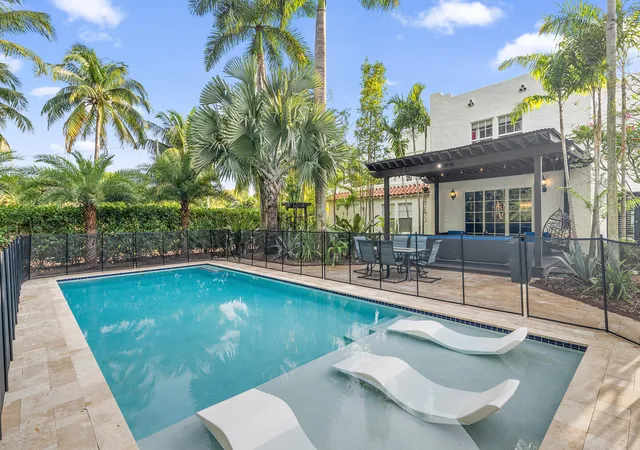 4th image of 643 36Th St, West Palm Beach, FL 33407 | MLS# R11134339
