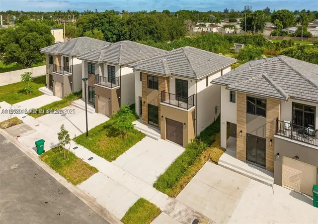 Photo 1 of Single family home for sale at 1119 Nw 1st St, Homestead, FL 33034 | MLS# A11902012 | Listing updated on 2026-02-18