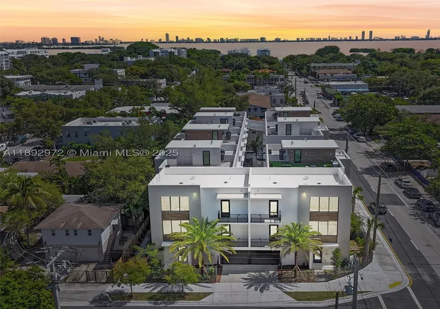 4th image of 505 Ne 61St St, Miami, FL 33137 | MLS# A11892972