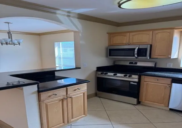 1st image of 744 Ne 14th Ave #12, Fort Lauderdale, FL 33304 | MLS# R11135138