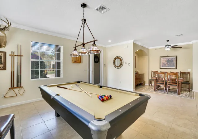 4th image of 9328 Silent Oak Cir, West Palm Beach, FL 33411 | MLS# R11135162