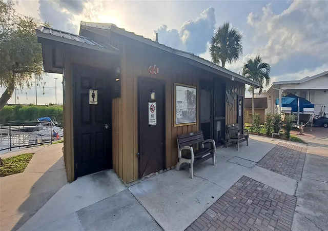 38th image of 5362 Se 65th Ave, Okeechobee, FL 34974 | MLS# F10533452