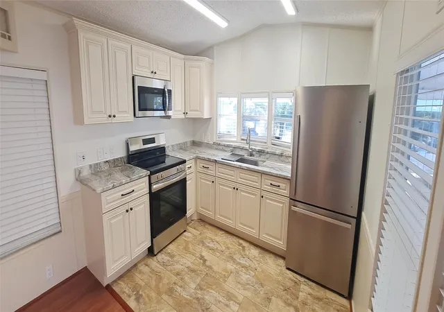 4th image of 5362 Se 65Th Ave, Okeechobee, FL 34974 | MLS# F10533452