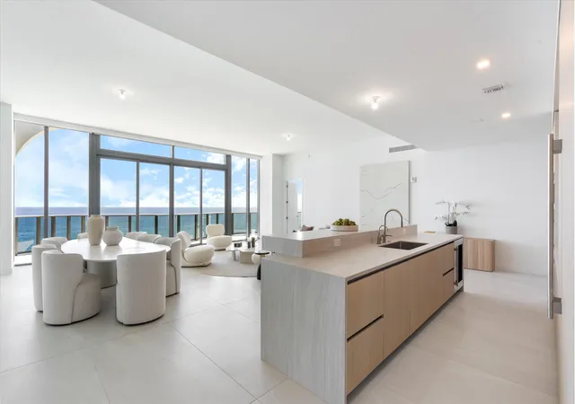 5th image of 900 N Ocean Blvd #Uph03, Pompano Beach, FL 33062 | MLS# R11135260