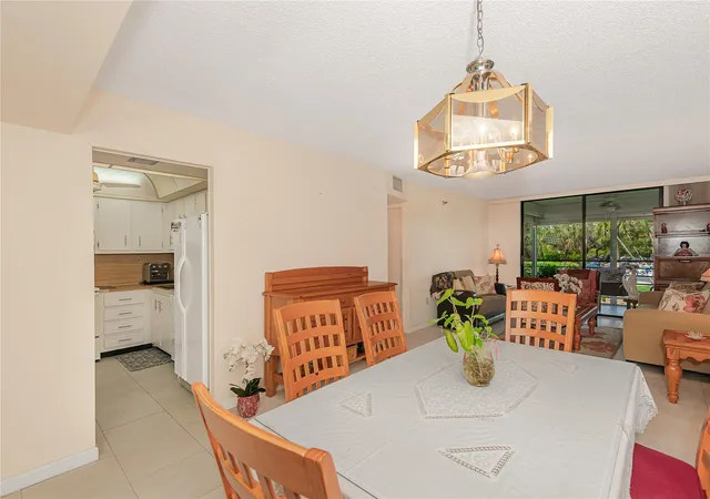 2nd image of 1100 Sant Charles Pl #207, Pembroke Pines, FL 33026 | MLS# F10533373