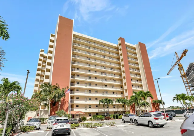 Homes for sale in Pompano Beach, FL | 1391 S Ocean Blvd #206, Pompano Beach, FL 33062 | MLS# R11135397