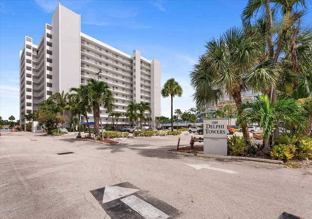 4th image of 1391 S Ocean Blvd #206, Pompano Beach, FL 33062 | MLS# R11135397