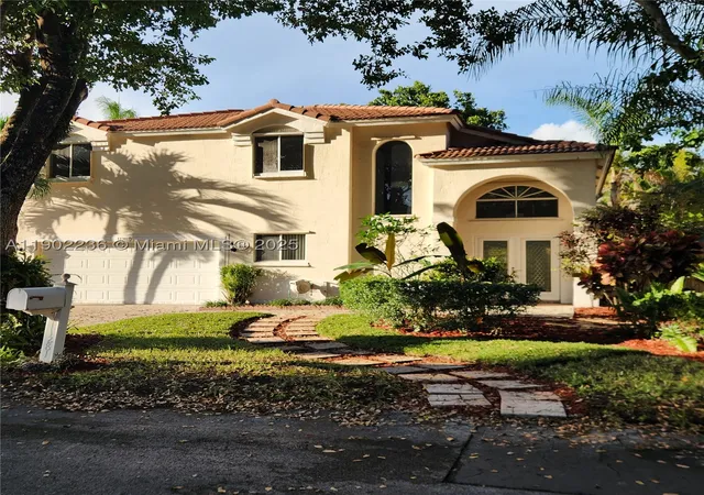 Photo 3 of Single family home for sale at 11281 Reveille Rd, Hollywood, FL 33026 | MLS# A11902236 | Listing updated on 2026-09-25