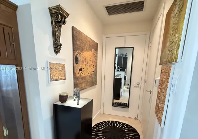 Photo 3 of Condo for sale at 550 Okeechobee Blvd #616, West Palm Beach, FL 33401 | MLS# A11900753 | Listing updated on 2026-08-26