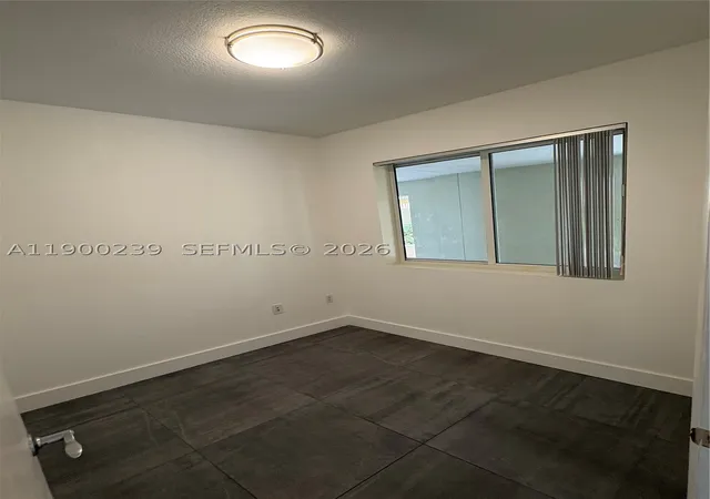 4th image of 7275 Sw 90Th Way #205, Miami, FL 33156 | MLS# A11900239