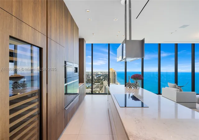 Homes for sale in Sunny Isles Beach, FL | 17141 Collins Ave #LPH-1, Sunny Isles Beach, FL 33160 | MLS# A11888105