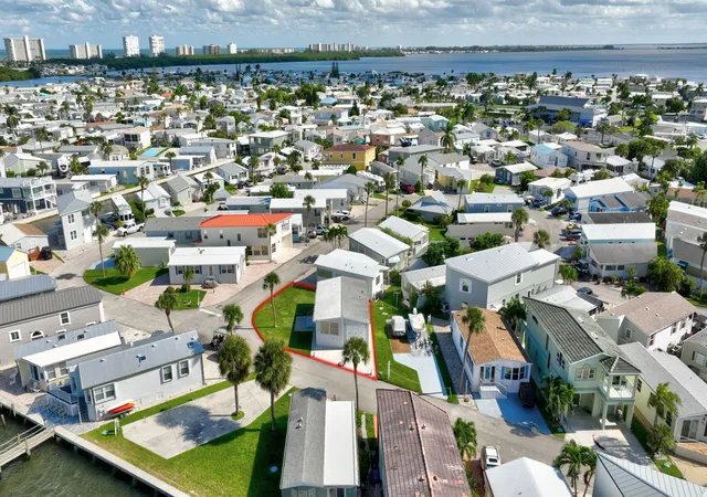 46th image of 217 Nettles Blvd, Jensen Beach, FL 34957 | MLS# R11136028