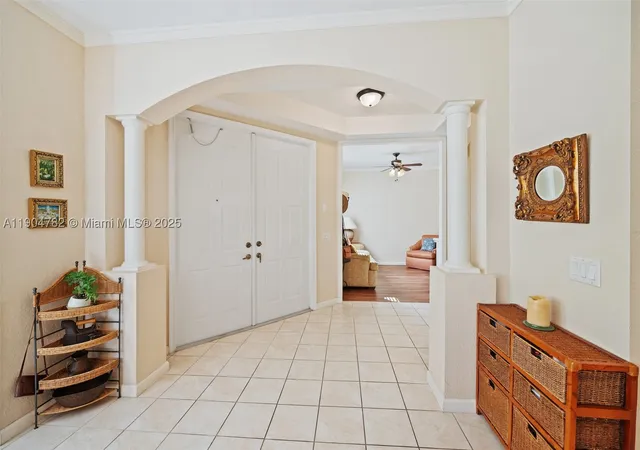 Homes for sale in Weston, FL | 1634 Passion Vine Cir #31-2, Weston, FL 33326 | MLS# A11904782