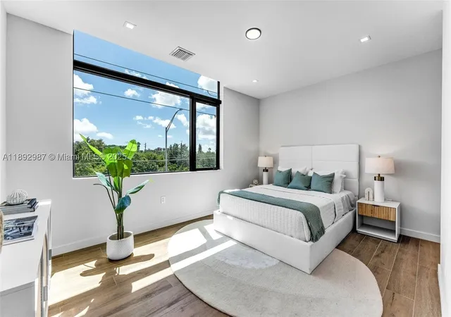 2nd image of 531 Ne 61st St, Miami, FL 33137 | MLS# A11892987