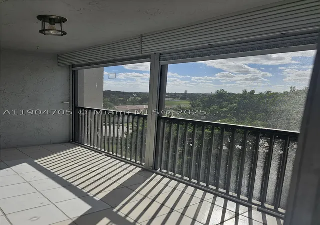 3rd image of 3910 Inverrary Blvd #703-B, Lauderhill, FL 33319 | MLS# A11904705