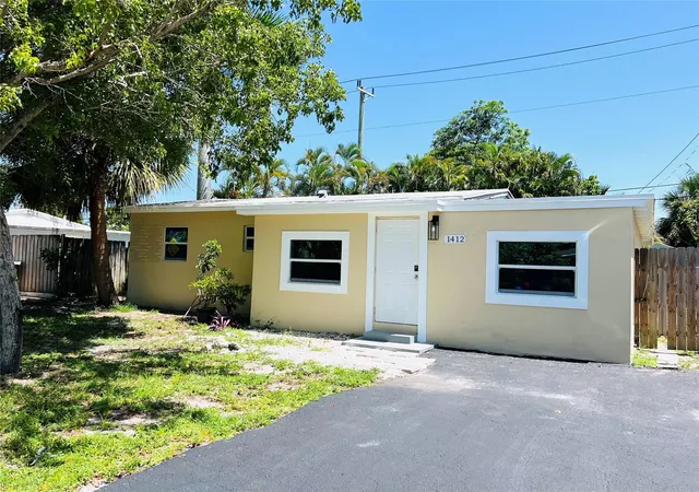 Homes for sale in Pompano Beach, FL | 1412 Ne 25th Ct, Pompano Beach, FL 33064 | MLS# F10534248
