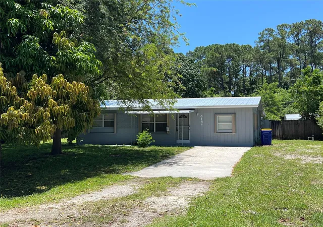 1st image of 6184 Se Orange Blossom Trl, Hobe Sound, FL 33455 | MLS# F10534279