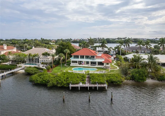 Photo 1 of Single family home for sale at 1635 Lands End Rd, Lantana, FL 33462 | MLS# A11906276 | Listing updated on 2025-11-23
