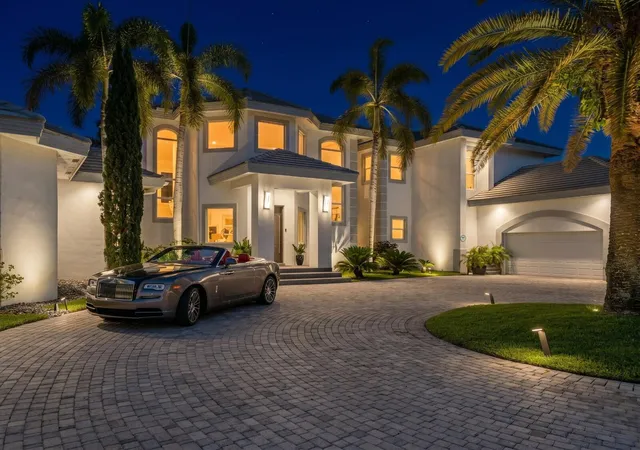 4th image of 15850 Britten Ln, Wellington, FL 33414 | MLS# R11136975