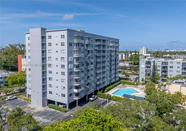 1st image of 1470 Ne 125th Ter #PH9, North Miami, FL 33161 | MLS# A11906429