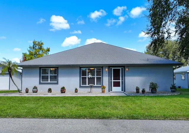 1st image of 1069 9th St, Okeechobee, FL 34974 | MLS# F10534304
