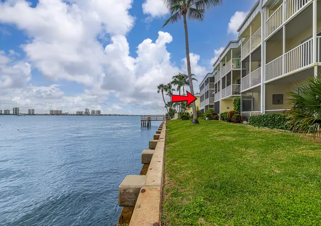 1st image of 101 Doolen Ct #201, North Palm Beach, FL 33408 | MLS# R11137178