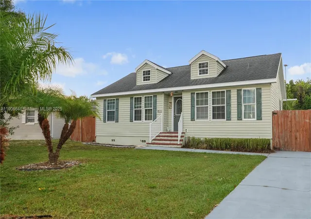 Single family home for sale at 3713 Wild Violet Avenue, Sebring, FL 33870 | MLS# A11906641 | Listing updated on 2026-02-08