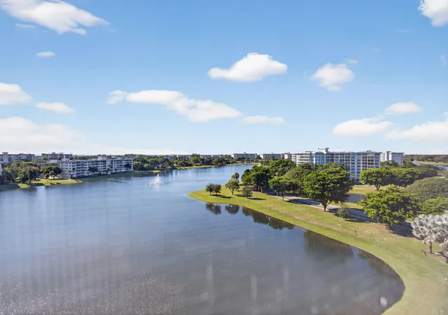Homes for sale in Pompano Beach, FL | 2900 N Course Drive, Pompano Beach, FL 33069 | Houzeo
