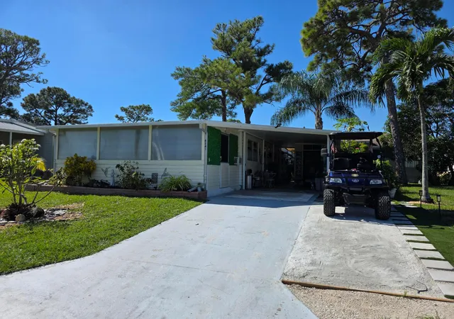 2nd image of 6241 Elm Ln, Lantana, FL 33462 | MLS# R11137337
