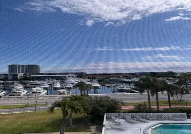 Homes for sale in North Palm Beach, FL | 907 Marina Drive, North Palm Beach, FL 33408 | Houzeo