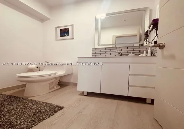 Photo 3 of Condo for sale at 2829 Indian Creek Dr #1403, Miami Beach, FL 33140 | MLS# A11905795 | Listing updated on 2026-08-17