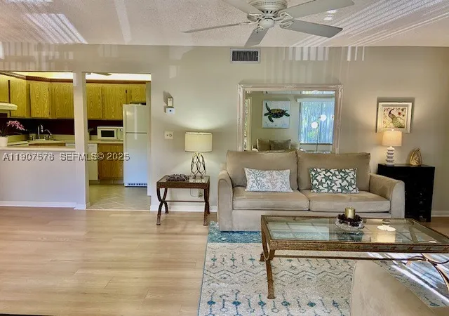 Homes for sale in Greenacres, FL | 442 Pine Glen Ln #D-2, Greenacres, FL 33463 | MLS# A11907578