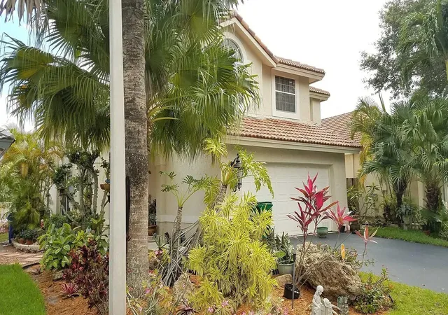 2nd image of 6930 Nw 28th St, Margate, FL 33063 | MLS# F10534289