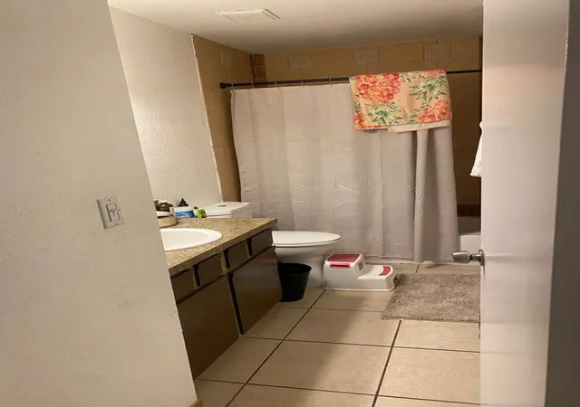 2nd image of 3441 Nw 44Th St, Oakland Park, FL 33309