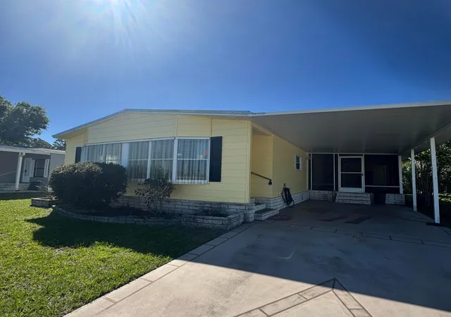 1st image of 9 San Felipe, Fort Pierce, FL 34951 | MLS# R11137921