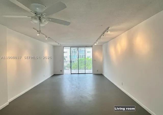 Photo 2 of Condo for sale at 619 Ne 14th Ave #304, Hallandale Beach, FL 33009 | MLS# A11908837 | Listing updated on 2026-10-08