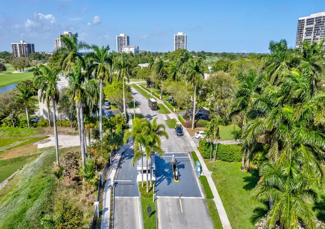 44th image of 2000 Presidential Wy #Ph5, West Palm Beach, FL 33401 | MLS# R11138328