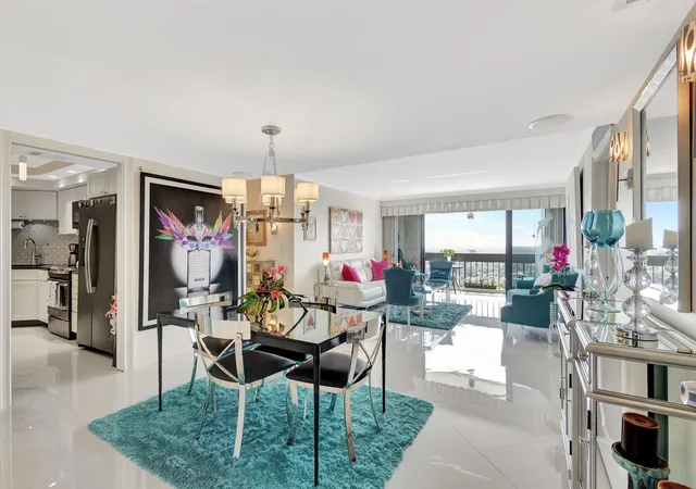 5th image of 2000 Presidential Wy, West Palm Beach, FL 33401
