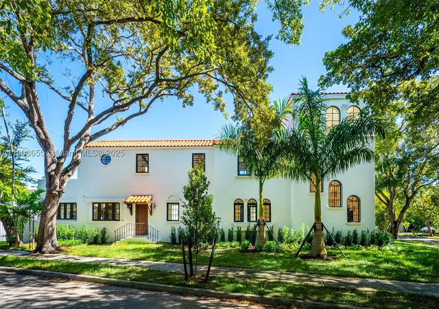 Photo 3 of Mansion for sale at 601 Ne 56th St, Miami, FL 33137 | MLS# A11908655 | Listing updated on 2026-10-08